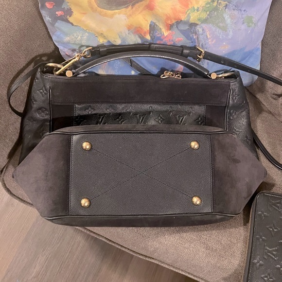 Louis Vuitton Empreinte Hobo - Picture 2 of 2